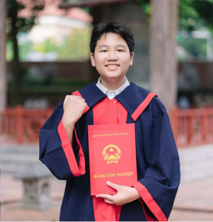 Thủ khoa chuyên địa lý và